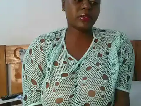 Snapshot of t-QueenSlyy chatting on 21, 12, 2024 t-QueenSlyy online show from 21, 12, 2024