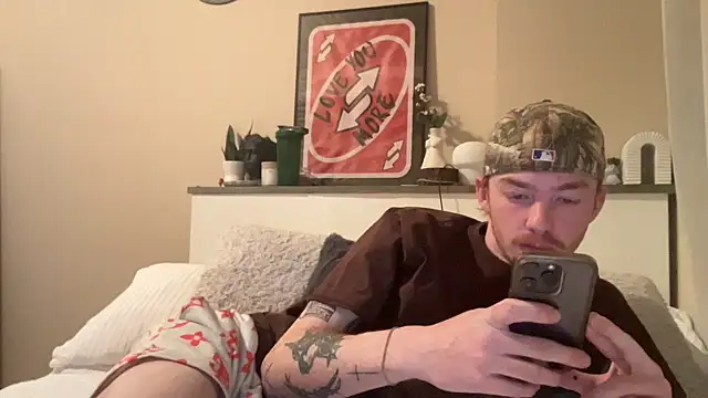 Snapshot of younghungginger chatting on 1, 2, 2025 younghungginger online show from 1, 2, 2025