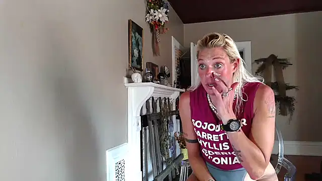 Glamazonx online show from 8, 9, 2025