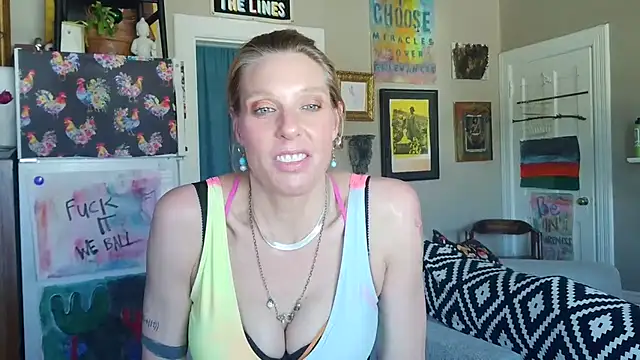 Glamazonx online show from 19, 3, 2026