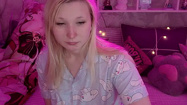 MeowkaKitty online show from 14, 2, 2026