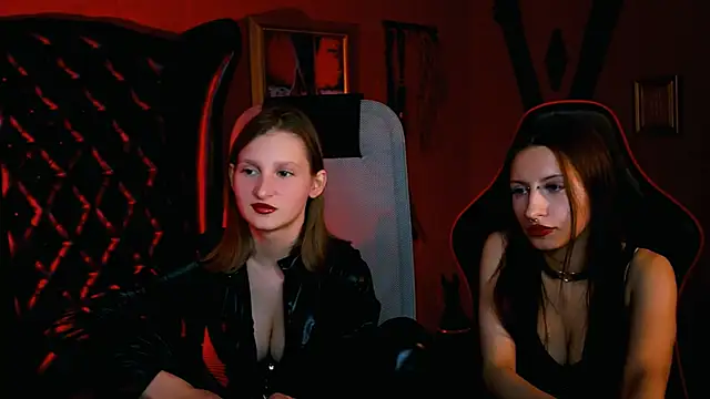 EllaHorton online show from 23, 10, 2025