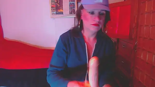 LorenJade online show from 8, 11, 2025