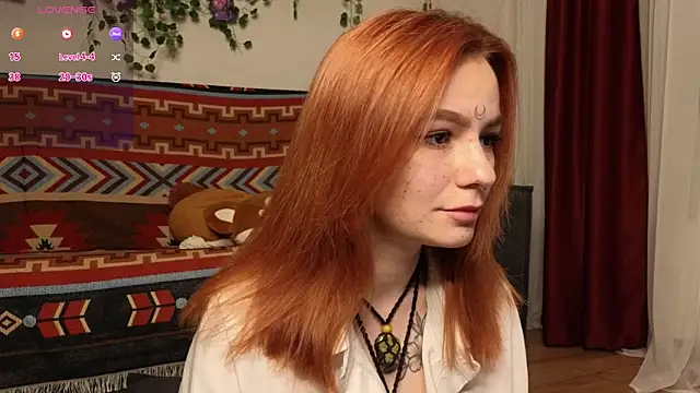 girl with snaketatto0 online show from 16, 12, 2025