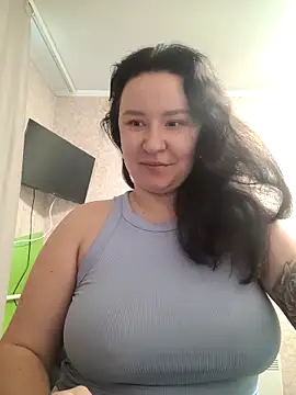 AlexaLexie online show from 13, 11, 2025