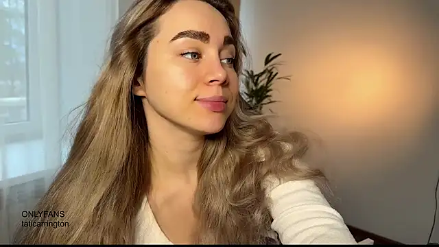 hotexclusive  online show from 4, 11, 2025