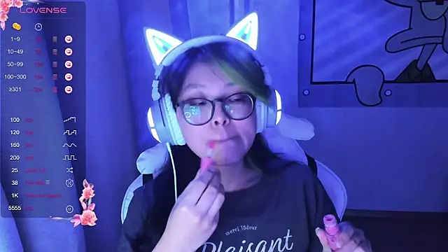 Snapshot of maydaykimmy chatting on 15, 1, 2025 maydaykimmy online show from 15, 1, 2025