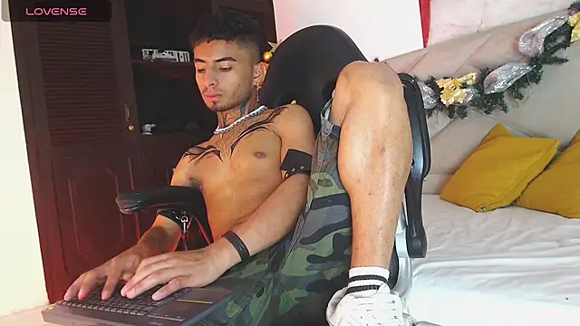JuanCamiilo 66 online show from 13, 12, 2024