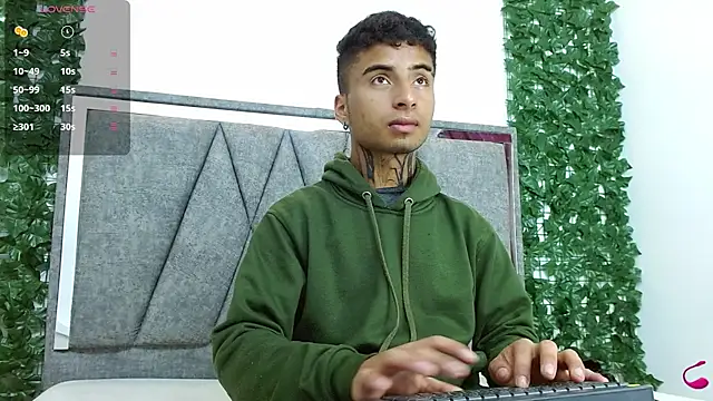 JuanCamiilo 66 online show from 17, 12, 2024