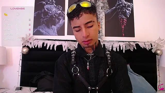 JuanCamiilo 66 online show from 30, 12, 2024