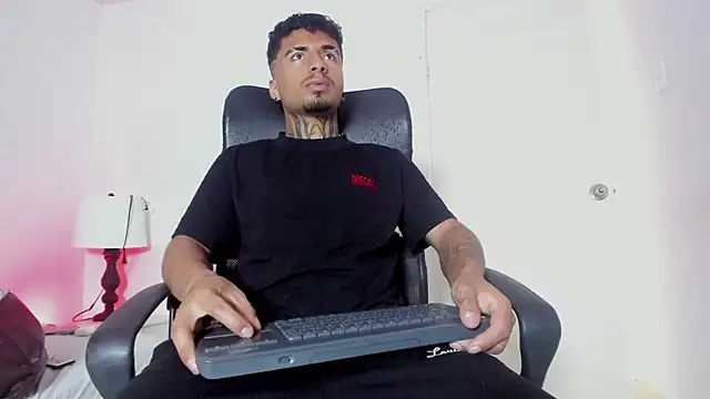 JuanCamiilo 66 online show from 18, 3, 2026