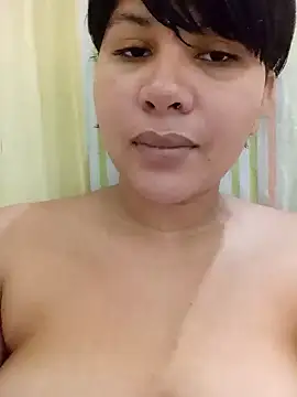 Snapshot of Yara0k chatting on 19, 12, 2024 Yara0k online show from 19, 12, 2024