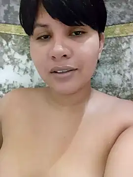 Snapshot of Yara0k chatting on 13, 1, 2025 Yara0k online show from 13, 1, 2025