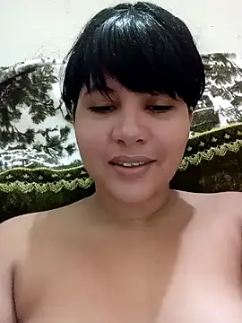 Snapshot of Yara0k chatting on 23, 1, 2025 Yara0k online show from 23, 1, 2025