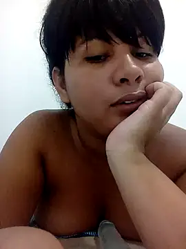 Snapshot of Yara0k chatting on 16, 2, 2025 Yara0k online show from 16, 2, 2025