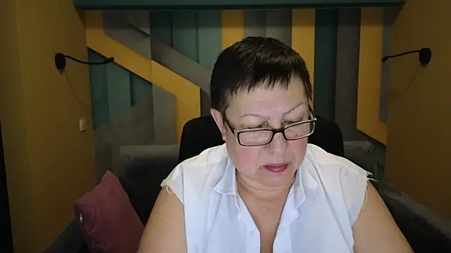 BarbaraTurners online show from 6, 1, 2025