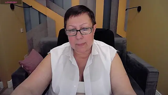 BarbaraTurners online show from 11, 1, 2025