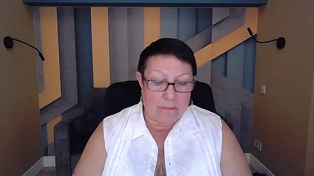 BarbaraTurners online show from 17, 10, 2025