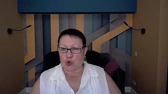 BarbaraTurners online show from 17, 11, 2025