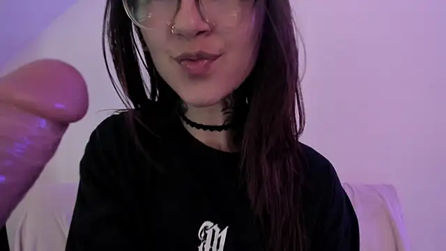 noemi foxxx online show from 13, 12, 2024