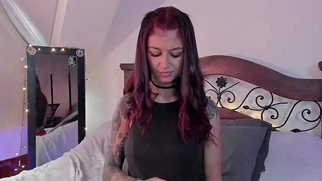 noemi foxxx online show from 11, 9, 2025