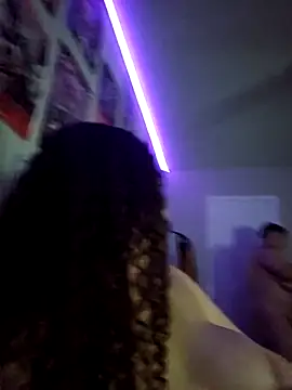 honeeyyy pot online show from 14, 3, 2025