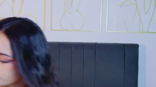 summer holiday online show from 7, 4, 2026