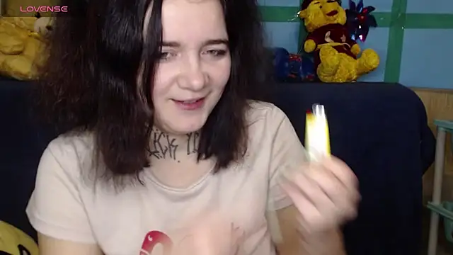 Snapshot of Yours_good_mood chatting on 31, 1, 2025 Yours good mood online show from 31, 1, 2025