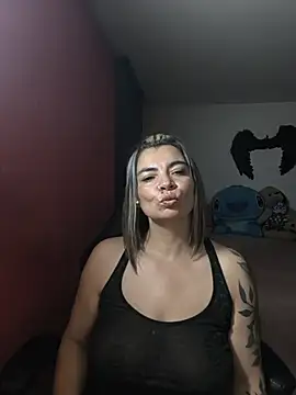 Snapshot of charlotedoll chatting on 19, 6, 2026 charlotedoll online show from 19, 6, 2026