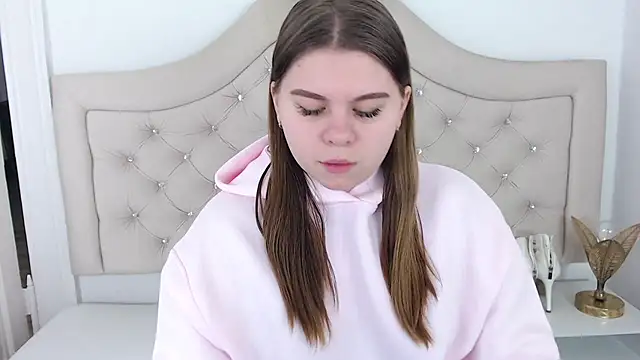 Snapshot of AbbyPleasure chatting on 9, 12, 2024 AbbyPleasure online show from 9, 12, 2024