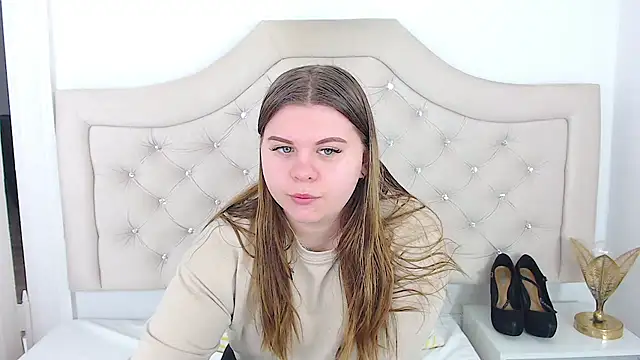 Snapshot of AbbyPleasure chatting on 7, 2, 2025 AbbyPleasure online show from 7, 2, 2025