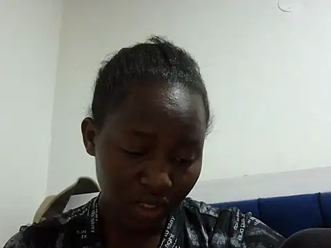 Seeexxxy-bree online show from 14, 4, 2026