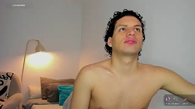 Curlblue online show from 27, 10, 2025