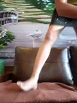 Snapshot of zizi_public chatting on 16, 1, 2025 zizi public online show from 16, 1, 2025