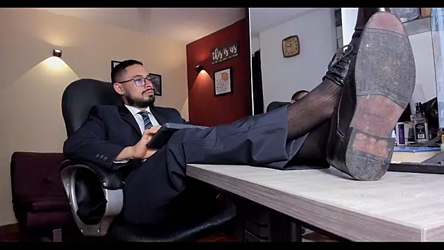 Snapshot of thesexlawyer1 chatting on 25, 2, 2026 thesexlawyer1 online show from 25, 2, 2026