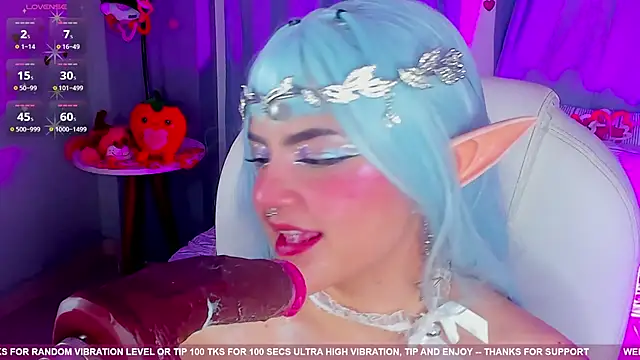 Snapshot of Tiny__Emmy chatting on 17, 2, 2025 Tiny Emmy online show from 17, 2, 2025