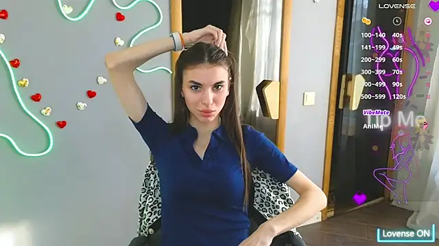 Snapshot of EmmyGreans chatting on 8, 3, 2025 EmmyGreans online show from 8, 3, 2025