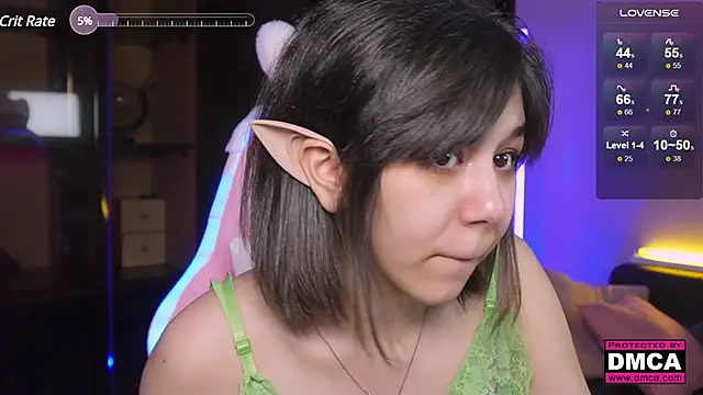 Snapshot of Triss_Moon chatting on 8, 3, 2025 Triss Moon online show from 8, 3, 2025