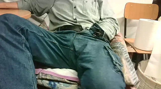 Giulio35 Pika online show from 18, 3, 2025