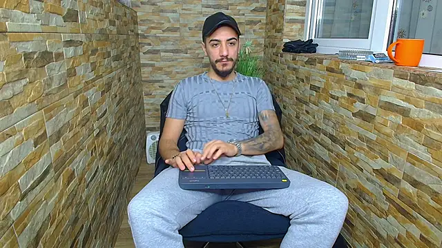 AndrewBanner online show from 14, 1, 2025