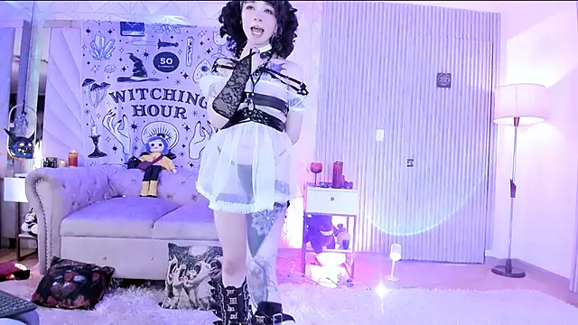 zephirahabney online show from 12, 10, 2025