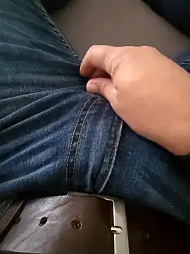 Snapshot of RIP_Curl chatting on 27, 3, 2026 RIP Curl online show from 27, 3, 2026