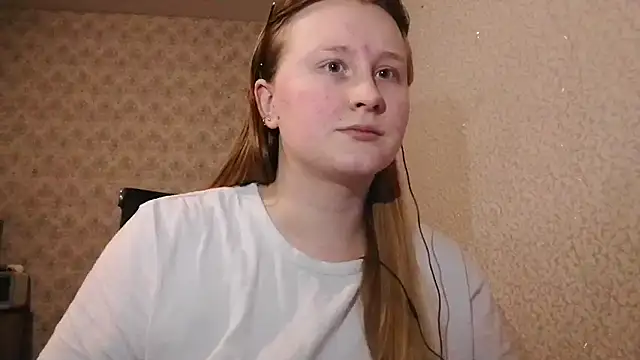 Anika Lipps online show from 7, 3, 2025