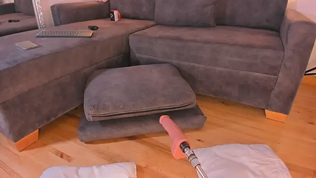 Isabella francoo online show from 20, 11, 2025