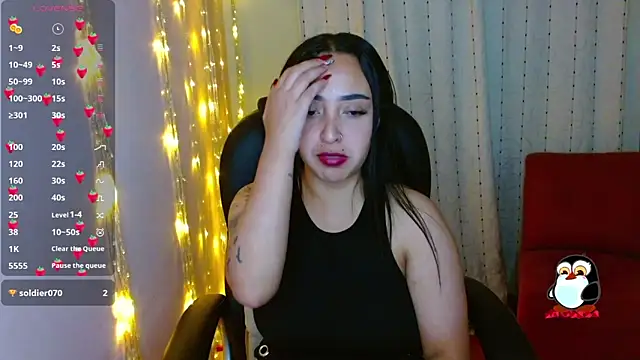 Snapshot of AmberGoddess_ chatting on 5, 1, 2025 AmberGoddess  online show from 5, 1, 2025