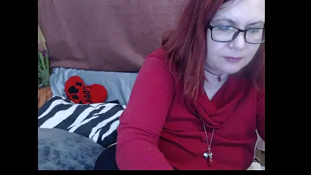 Snapshot of PlayfullMature chatting on 13, 4, 2026 PlayfullMature online show from 13, 4, 2026