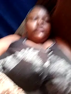 queennapal online show from 3, 3, 2026