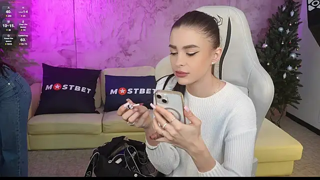 Tina Breeze online show from 28, 12, 2024