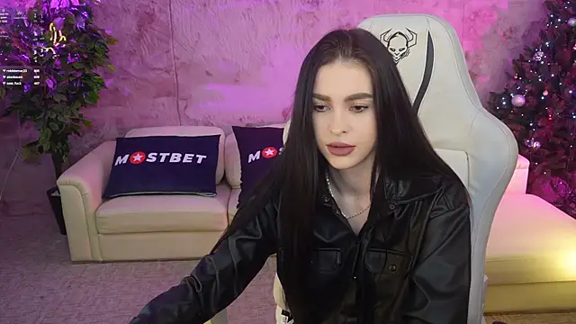 Tina Breeze online show from 29, 12, 2024