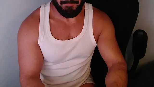Snapshot of TopDaddy23 chatting on 24, 6, 2026 TopDaddy23 online show from 24, 6, 2026